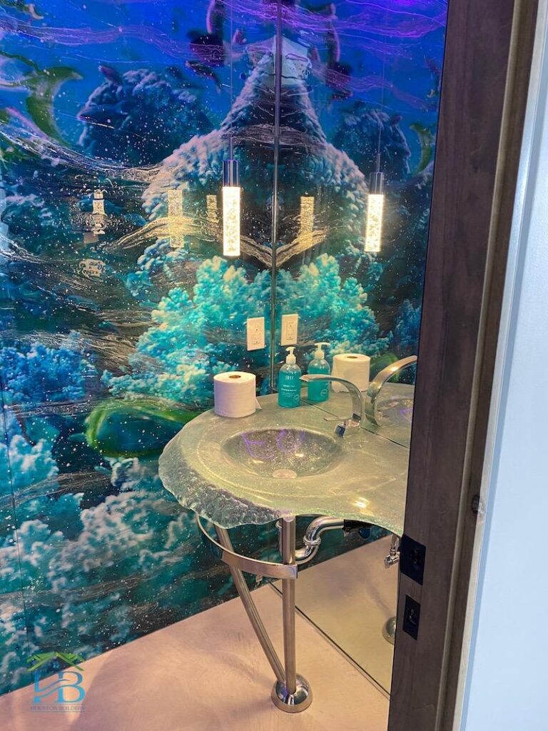 colorful bath in Bunker Hill Village