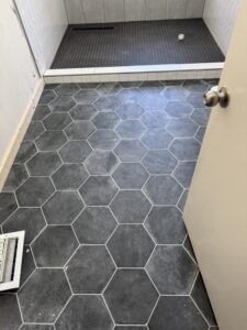 before-single-luxury-bathroom-16