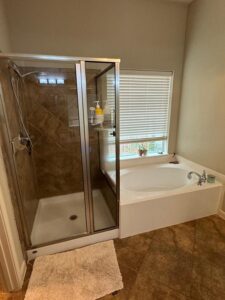 hb-before-luxury-bathroom-houston-13