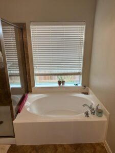 hb-before-luxury-bathroom-houston-5