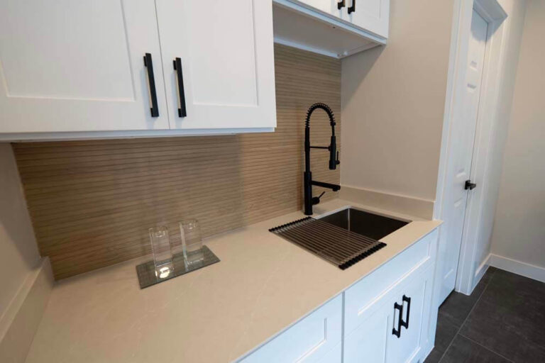 small kitchen remodel in Dickinson, TX